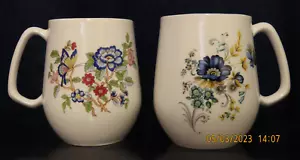 CHINA - VINTAGE ROYAL TARA MUGS SET OF 2 - FLORAL - HANDMADE IN GALWAY - Picture 1 of 6