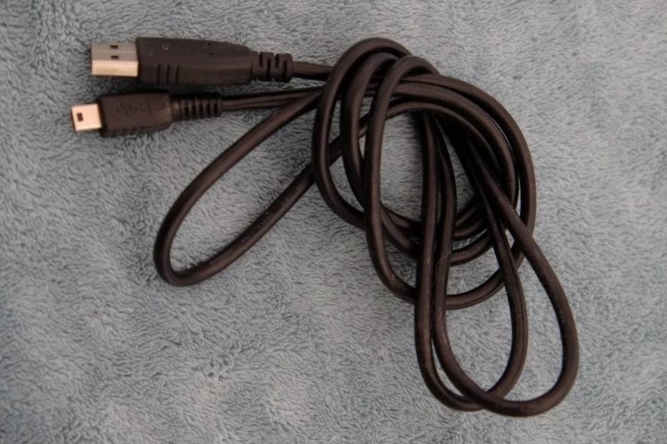 USB A - USB Mini-B cable, Black, 1.5m - Image 1 of 1