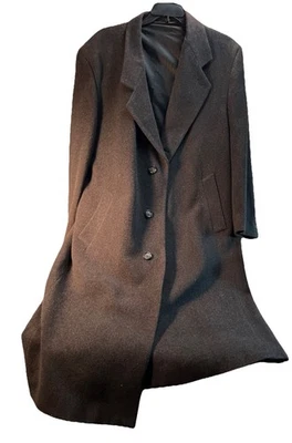 DILLARDS ROUNDTREE & YORKE MENS WOOL GREY OVERCOAT SIZE 48 - Image 1 of 4