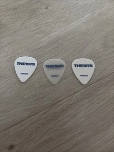 Matty Healy The 1975 - Matty Healy White Guitar Pick - Plectrum Official - Foto 1 di 3