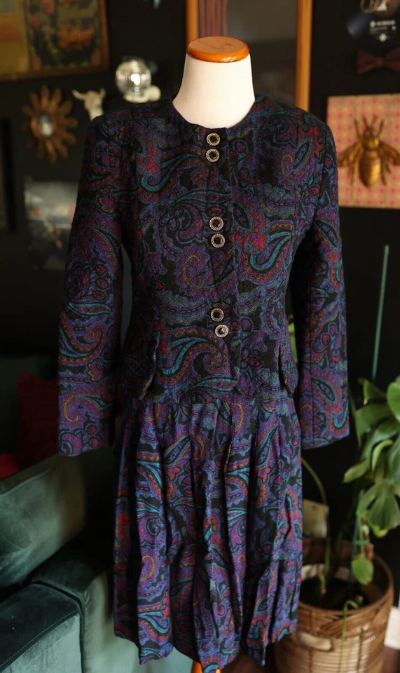 Vintage Bentley Harris 2 Piezas Falda Plisada Acolchada Recortada Chaqueta Paisley 12 Foto 1 de 4