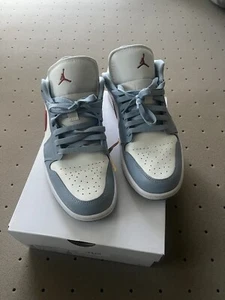 Size 11.5 - Air Jordan 1 Low Blue Whisper Dune Red W - Picture 1 of 10