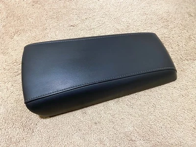 2011 - 2014 Ford Edge Center Console Lid Armrest Arm Rest Black Leather OEM - Изображение 1 из 4