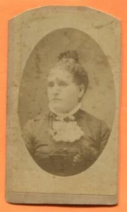 CDV Cincinnati, OH, Portrait of a Young Woman, by Weckman, c1870s Backstamp - Picture 1 of 3