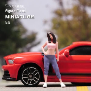 1/64 Miniatures Akimbo Hot Vest Girl Scene Props Model Figures For Cars Vehicles - Picture 1 of 7