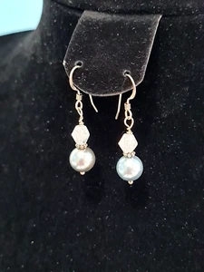 Sterling silver drop earrings with grey blue shell pearl and crackled quartz. - Picture 1 of 3
