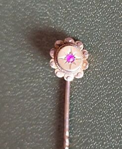 Victorian 15ct Gold & Ruby Stick Pin