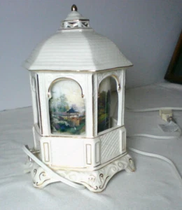 2005 VINTAGE THOMAS KINCADE PORCELAIN MUSICAL/LIGHTS MAKE A WISH COTTAGE GAZEBO - Picture 1 of 6