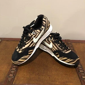 Men's Size 6.5 Nike Air Max 1 Golf Tiger Stripes Shoes 2022 DH1301-800 - Picture 1 of 7