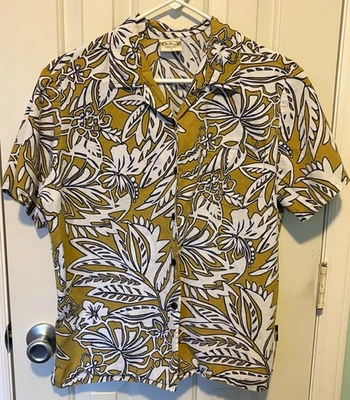 Camisa Go Barefoot Verde Blanco Azul Marino Hawaiano Hibisco Plumeria Palmeras Grande Foto 1 de 4