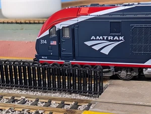 N Scale Iron Railing / Fence for 1:160 Train Scenery 4pk ~10mm tall 190mm long - Picture 1 of 6