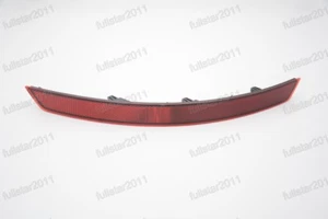 Rear Bumper Left Driver Side Reflector Light Lamp Red Lens For Skoda Superb 2016 - Picture 1 of 2