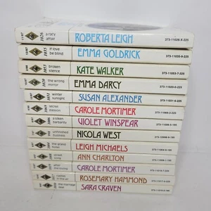 Harlequin Presents... Paperback Romance Novels - Build Your Own Book Bundle! - Picture 1 of 25