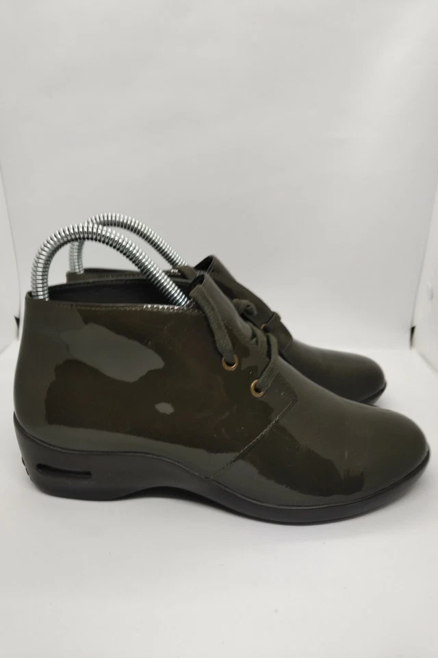 Zapatos estilo botín verde Cole Haan Air Bria para mujer talla 6 B, suela de aire, informales Foto 1 de 4