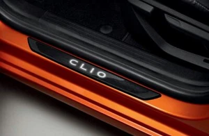 Original Renault Clio BELEUCHTET Vordertürschweller Einstiegsschutz - Bild 1 von 1