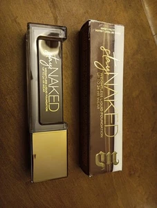 Base líquida sin peso Urban Decay Stay Naked - hasta 24 horas 80NN - Imagen 1 de 4