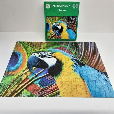 Multicoloured Macaw 500 Piece Jigsaw Puzzle The Nature Collection 100% Complete - Image 1 of 4