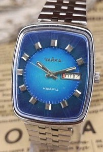 Reloj Vintage Soviético Chaika Chayka Gaviota Cuarzo Rezonador 3050 GRANDE Esfera Azul - Imagen 1 de 19