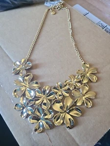 Macys Alfani Gold Floral Necklace GLFN - Picture 1 of 5