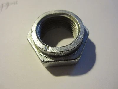 AUDI 4000 A4 S4 50 80 90 FOX CUPÉ DELANTERO CV EJE TUERCA  Foto 1 de 2