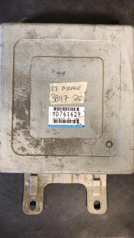 1997 三菱 Mirage tcm 变速器 MD761629 — 第 1/1 张图片