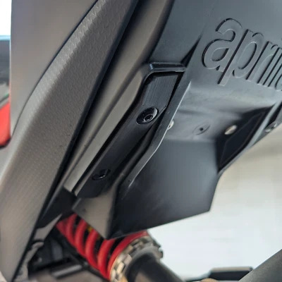 Tappo Copertura Pedane Passeggero Aprilia Tuono/RS 660  - Imagen 1 de 4