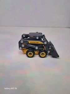 New Holland L170 Skid Steer Loader Black 1:64 Scale Diecast - Picture 1 of 6