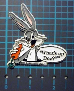 "IMÁN DE GOMA PARA REFRIGERADOR LOONEY TUNES ""¿Qué pasa Doc?" Bugs Bunny 1992 - Imagen 1 de 1