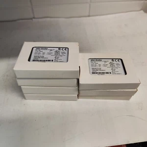 Allen Bradley 1734-OB4E POINT I/O 24V DC 4-Ch Source Output Module Protected C - Picture 1 of 2