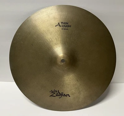 Zildjian 15" Thin Crash Cymbal with Small Cracks  - Image 1 of 4
