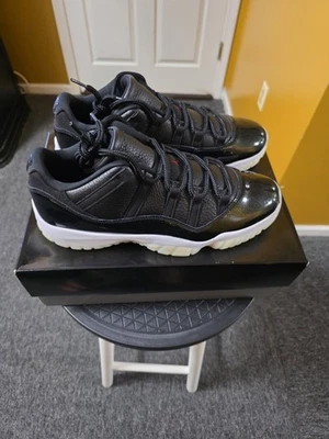 Zapatillas bajas retro Air Jordan 11 para hombre talla 12 '72-10' AV2187-001 Foto 1 de 4