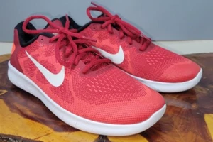 NIKE FREE RN Youth size 7Y Red Running Sneakers Flexible Lightweight Shoes - Picture 1 of 24