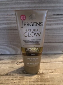 Jergens Natural Glow Moisturizing Sun Screen - Fair To Medium | Daily Use - Picture 1 of 6