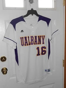 CAMISETA DE SOFTBOL MUJER NUEVA CON ETIQUETAS U OF ALBANY GREAT DANES GAME EMITIDA 2016 TALLA M - Imagen 1 de 2