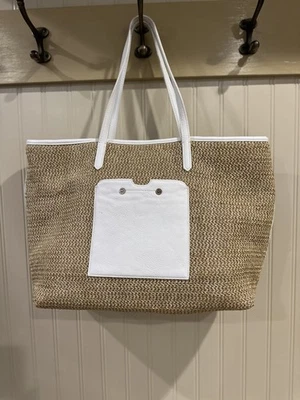 BOLSO DE PLAYA DANIELLE NICOLE & PARASOL TONO DORADO RIBETE BLANCO 18’x13” Foto 1 de 4