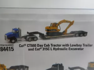 DieCast Masters 1:87 Caterpillar CT mit Lowboy + Bagger Fertigmodell - Bild 1 von 8