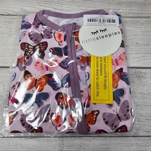 Neu im Karton Little Sleepies Schmetterling Küsse Shorty Reißverschluss Größe 18-24 Monate - Bild 1 von 3
