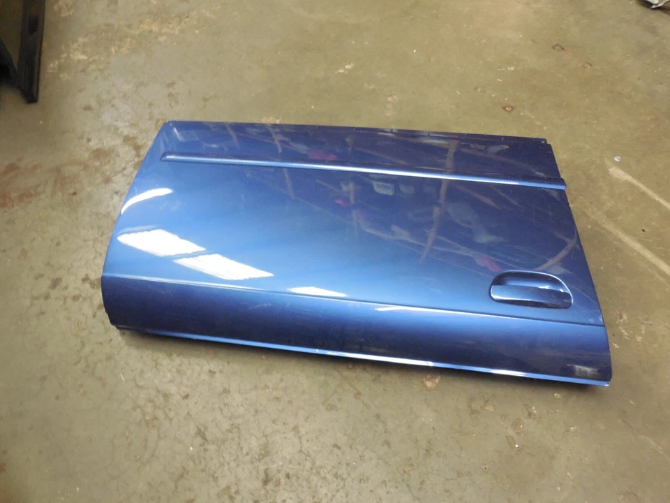 右前门外壳面板蓝色 B7 2006 - 2008 奥迪 A4 S4 SEDAN — 第 1/4 张图片