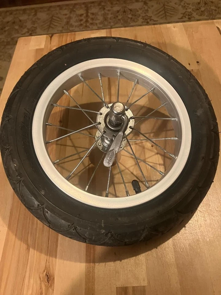 Cochecito Schwinn Jogger RUEDA DELANTERA - 12-1/2" Foto 1 de 1