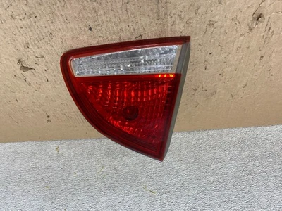 2007 to 2012 Hyundai Veracruz Right Passenger RH Inner Tail Light OEM Q3591 DW - Image 1 of 4