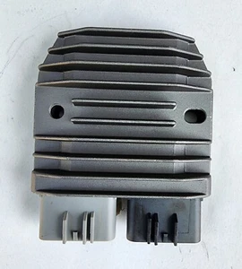 Regulator Rectifier For CF Moto CFORCE UFORCE ZFORCE 400 500 800 X8 2014-2016 + - Picture 1 of 3