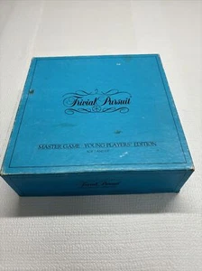 Vintage Trivial Pursuit Young Players Edition 1984 Horn Abbot 2-36 players 7+ - Picture 1 of 8