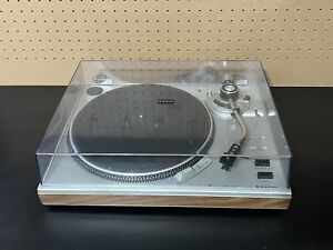 SANYO TP1010 2-SPEED TURNTABLE **Very Good Condition** Working/read Description