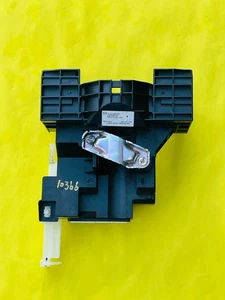 2014-2016 MAZDA 3 STEERING COLUMN COMBINATION SWITCH HOUSING OEM SKE133-01 - Picture 1 of 6