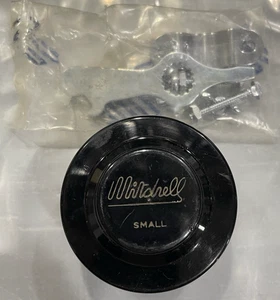 NOS VINTAGE GARCIA MITCHELL SMALL SPOOL w/MITCHELL TOOL/HARDWARE FREE SHIPPING - Bild 1 von 11