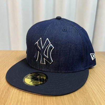 New Era 59FIFTY MLB Denim 2-Tone New York Yankees Indigo Denim Navy 14388867 - Image 1 of 4