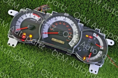 Cuadro velocímetro medidor de instrumentos Toyota Tacoma 2012-2015 OEM 83800-04G80 Foto 1 de 4