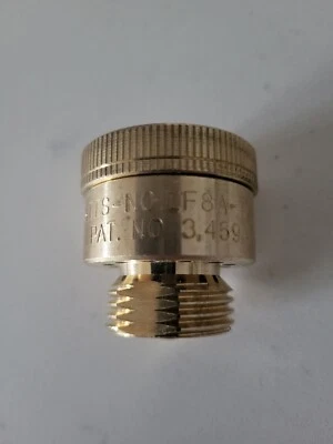 WATTS LF8A 3/4" Lead Free Hose Connection Vacuum Breaker Backflow Preventer 💧  - Image 1 of 2