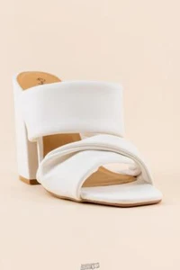 Qupid Cage Heeled Sandal White (Size 6 W) Women's Shoes - Picture 1 of 4