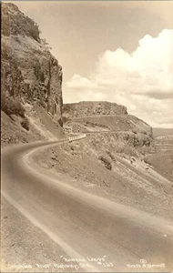 Vintage Oregon RPPC Postcard Columbia River Hwy Rowena Loops Cross Dimmitt c1920 - Picture 1 of 3